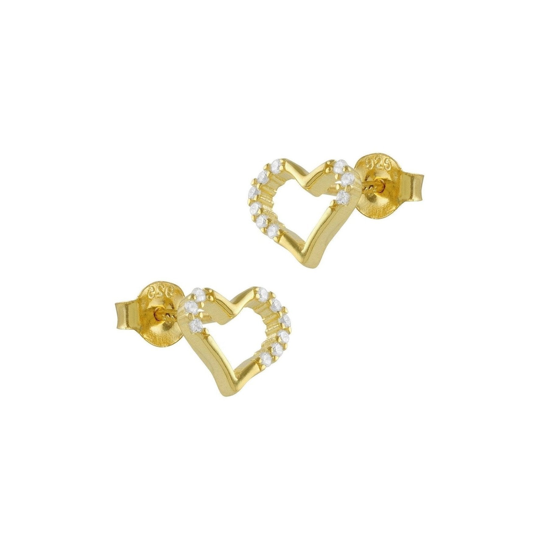 Pendientes en forma de corazón, elaborados en plata de ley bañada en oro amarillo, adornados con circonitas blancas brillantes.