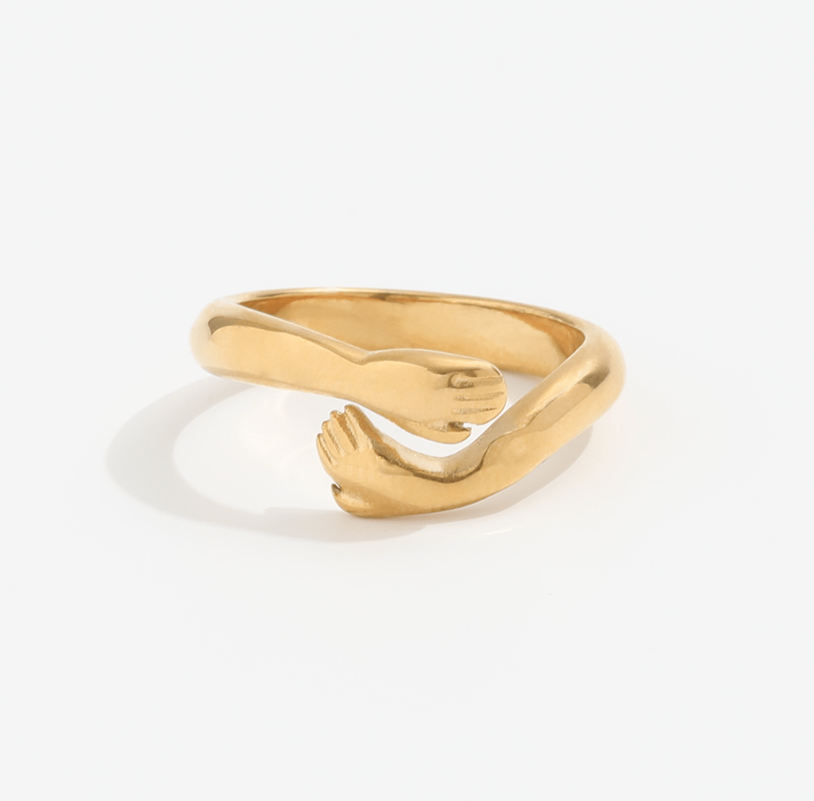 Quinn Love Hug Ring featuring a unique adjustable design in stainless steel with 18Kt yellow gold coating.