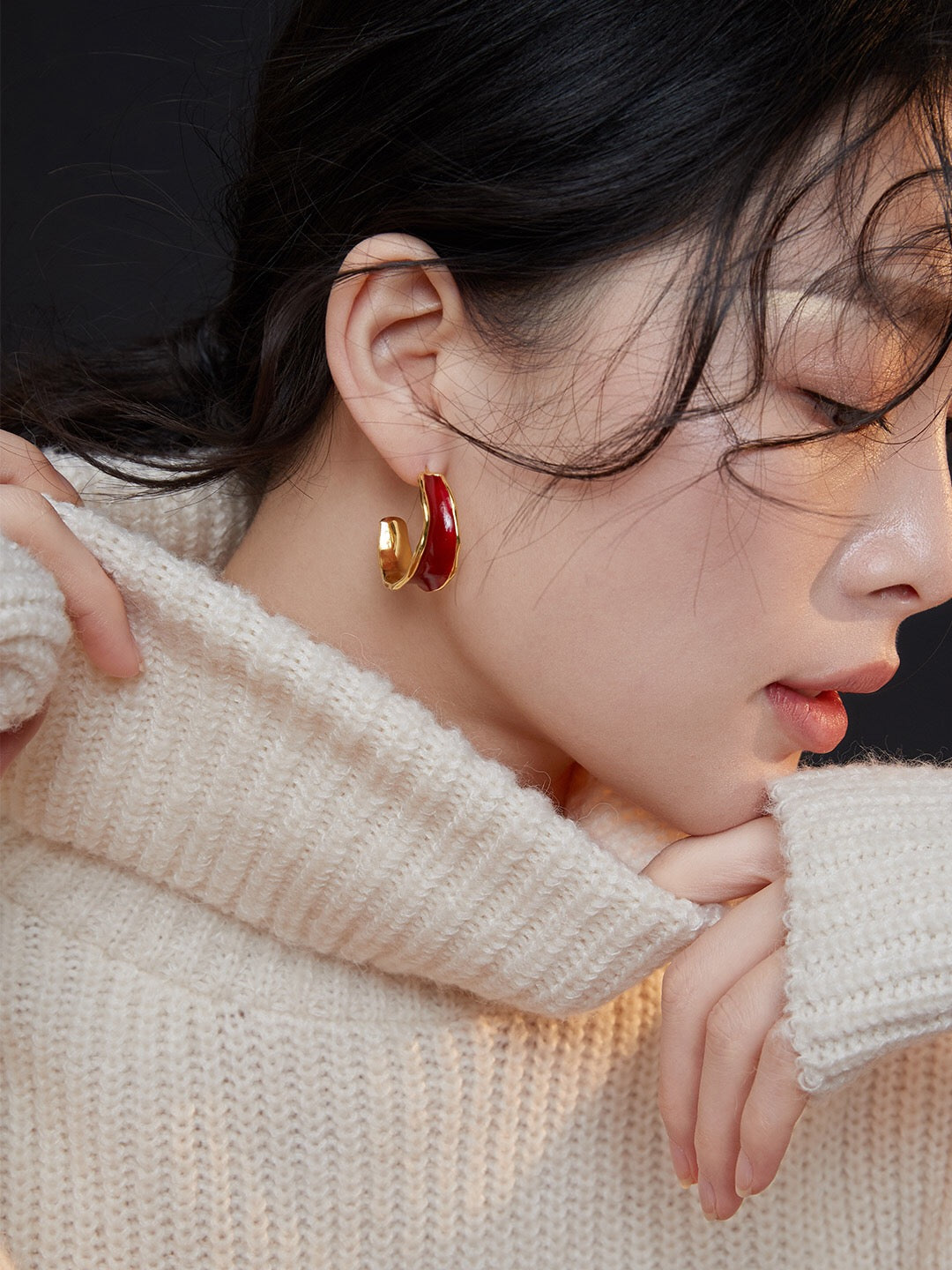 A pair of handmade Red Drip Glaze C Shape Earrings featuring sterling silver and gold vermeil, showcasing a vibrant drip glaze finish.