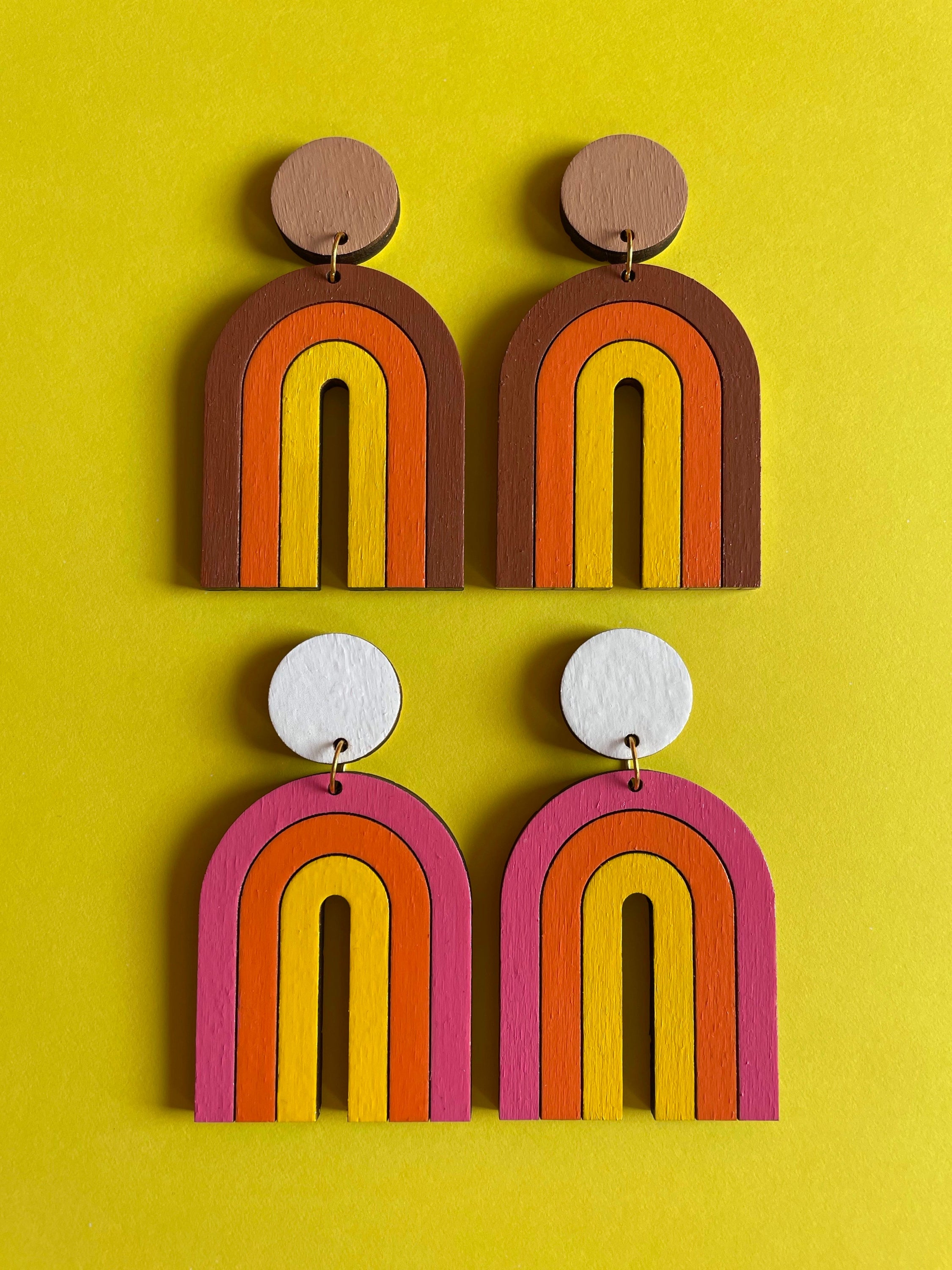 Colorful Retro Rainbow Earrings made from sustainable Birch Plywood, featuring a vibrant design inspired by 1960s and 70s fashion trends.