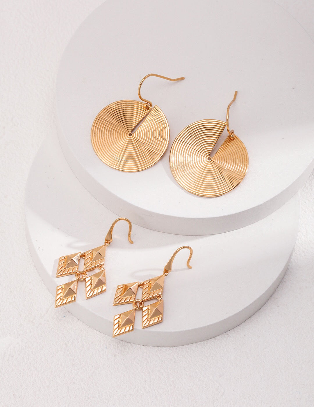 Elegant Rhombus Design Drop Earrings in gold vermeil, showcasing a modern and stylish look.