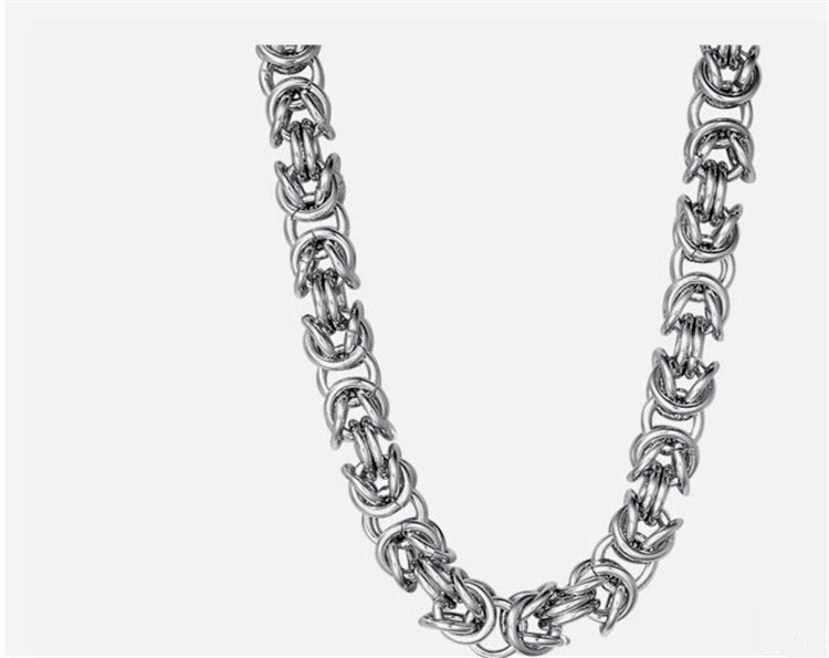 A stylish stainless steel ring buckle chain bracelet, showcasing its sleek design and durable material.