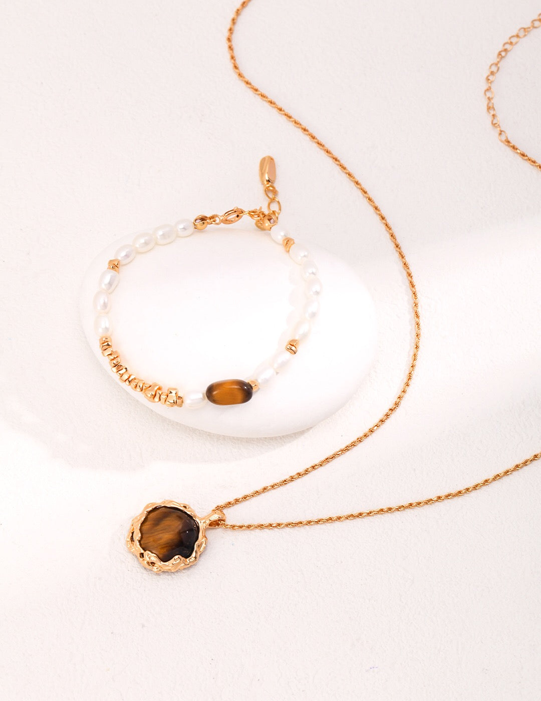 Round Charm Tiger Eye Stone Pendant Necklace featuring a gold vermeil chain and a stunning tiger eye stone pendant.