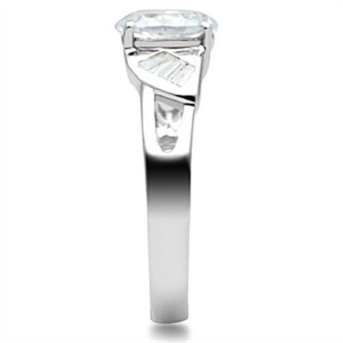 SS048 Silver 925 Sterling Silver Ring featuring a clear AAA Grade CZ stone, showcasing its elegant design and high-quality craftsmanship.