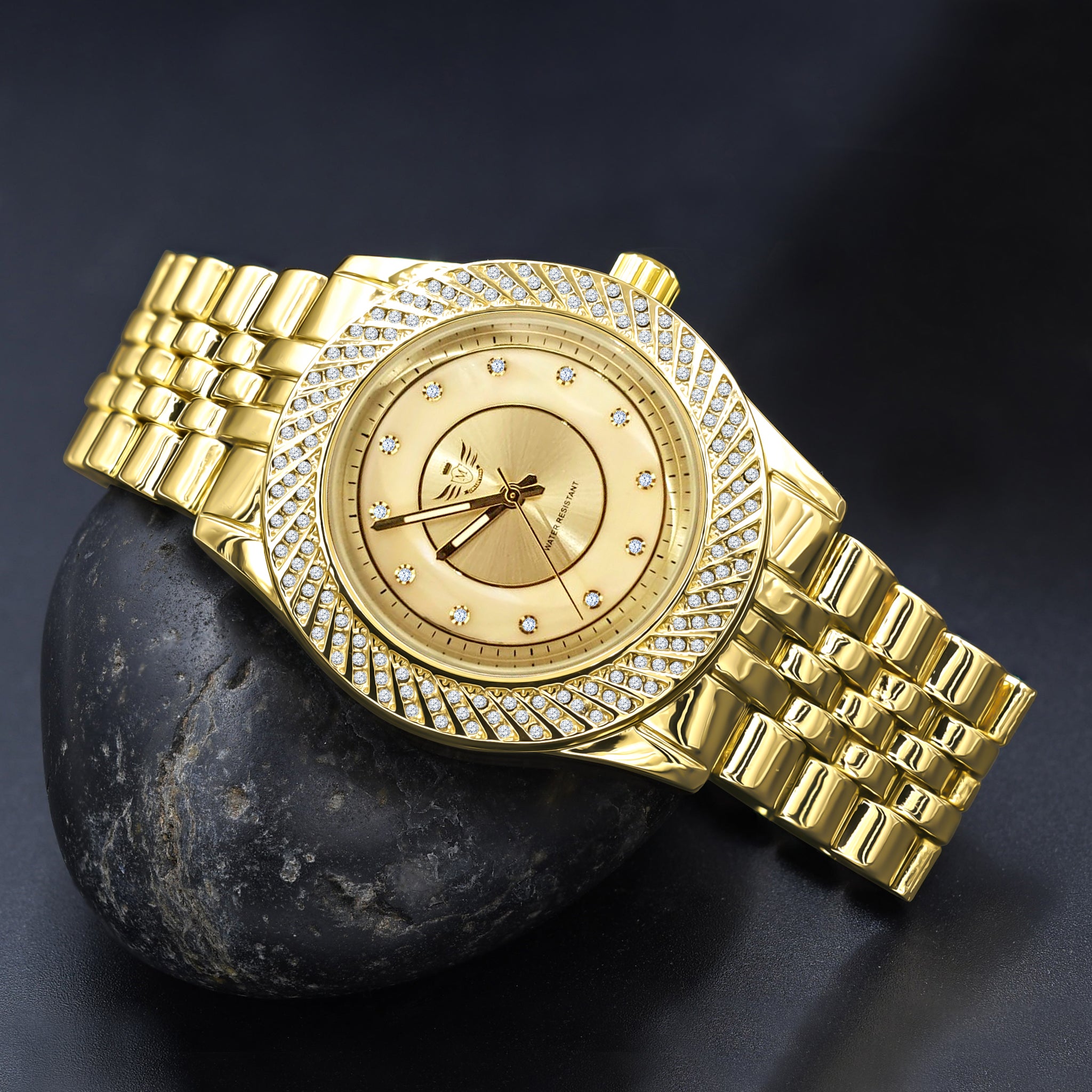 SHELLAC Hip Hop Metal Watch featuring a refulgent dial and European crystal bezel, showcasing a stylish design.