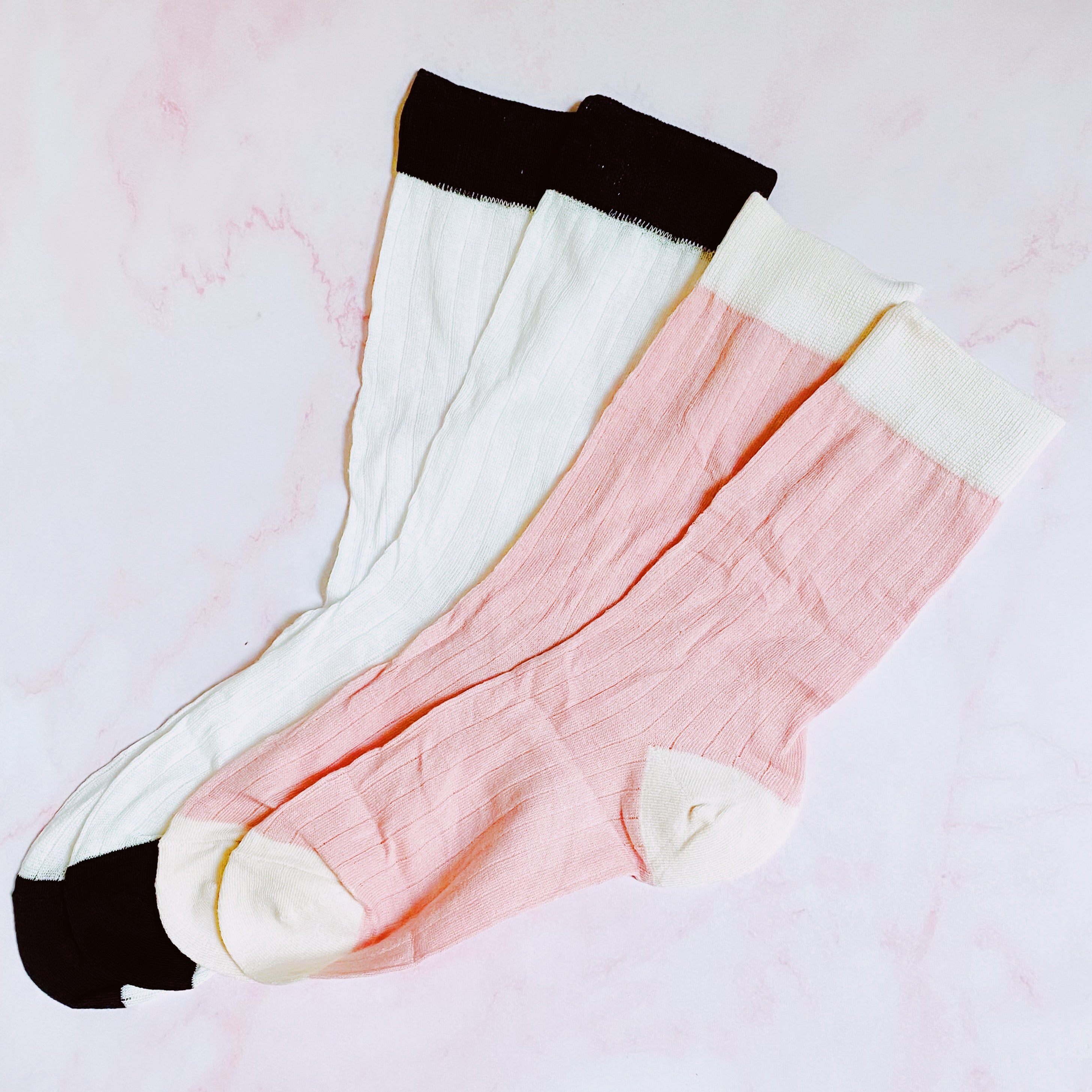 Set of 2 pairs of Silky Jacquard Socks in elegant design, showcasing lightweight and silky finish.