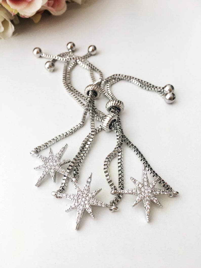 Adjustable Silver Star Bracelet featuring a sparkling zircon star charm, handmade with tarnish-resistant stainless steel.