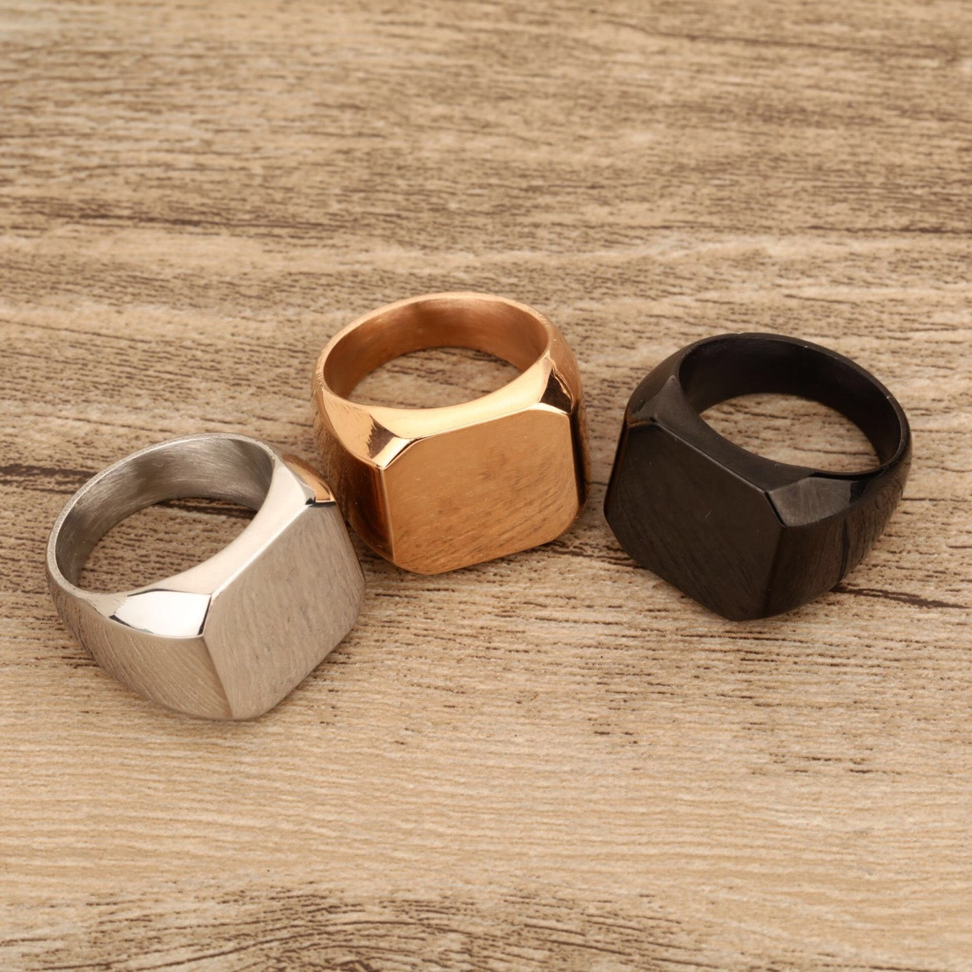 A stylish Simple Square Ring made of durable alloy, showcasing a modern geometric design.