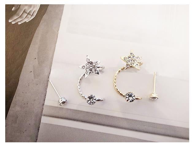 Single Left Ear Star Ear Stud and Clip featuring alloy material and sparkling artificial rhinestones, designed for stylish wear.