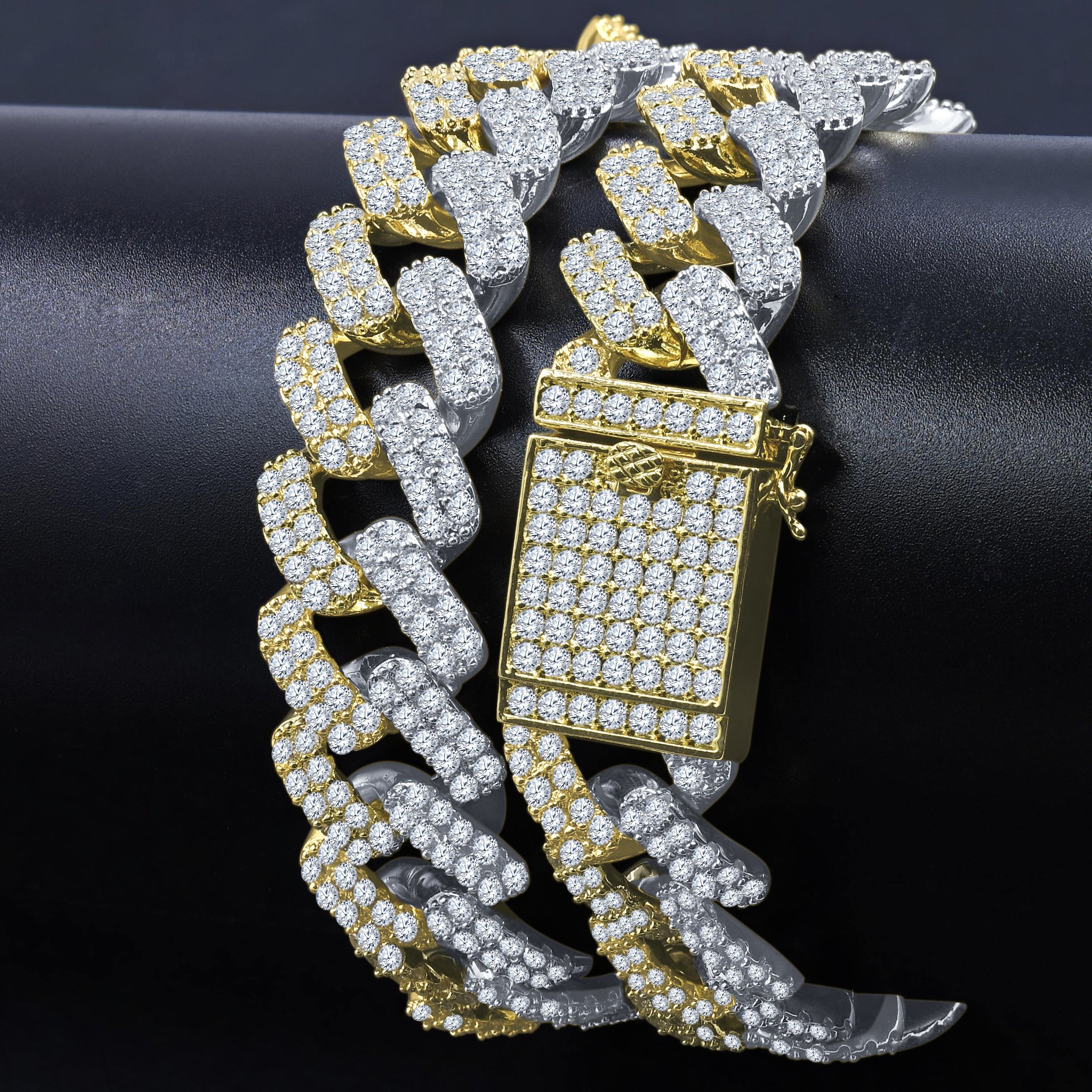 SINUOUS CZ Chain wristlet featuring Grade AAA Cubic Zircon in a unique tortuous design, elegantly displayed.