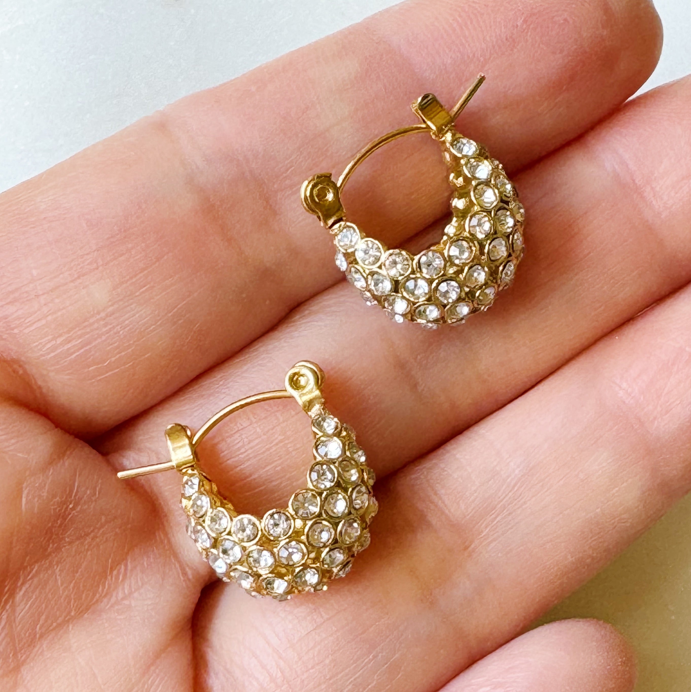 Elegant Sparkle Knit Classy Hoop Earrings featuring a chic knit pattern and subtle sparkle, crafted from 18k gold plated stainless steel.