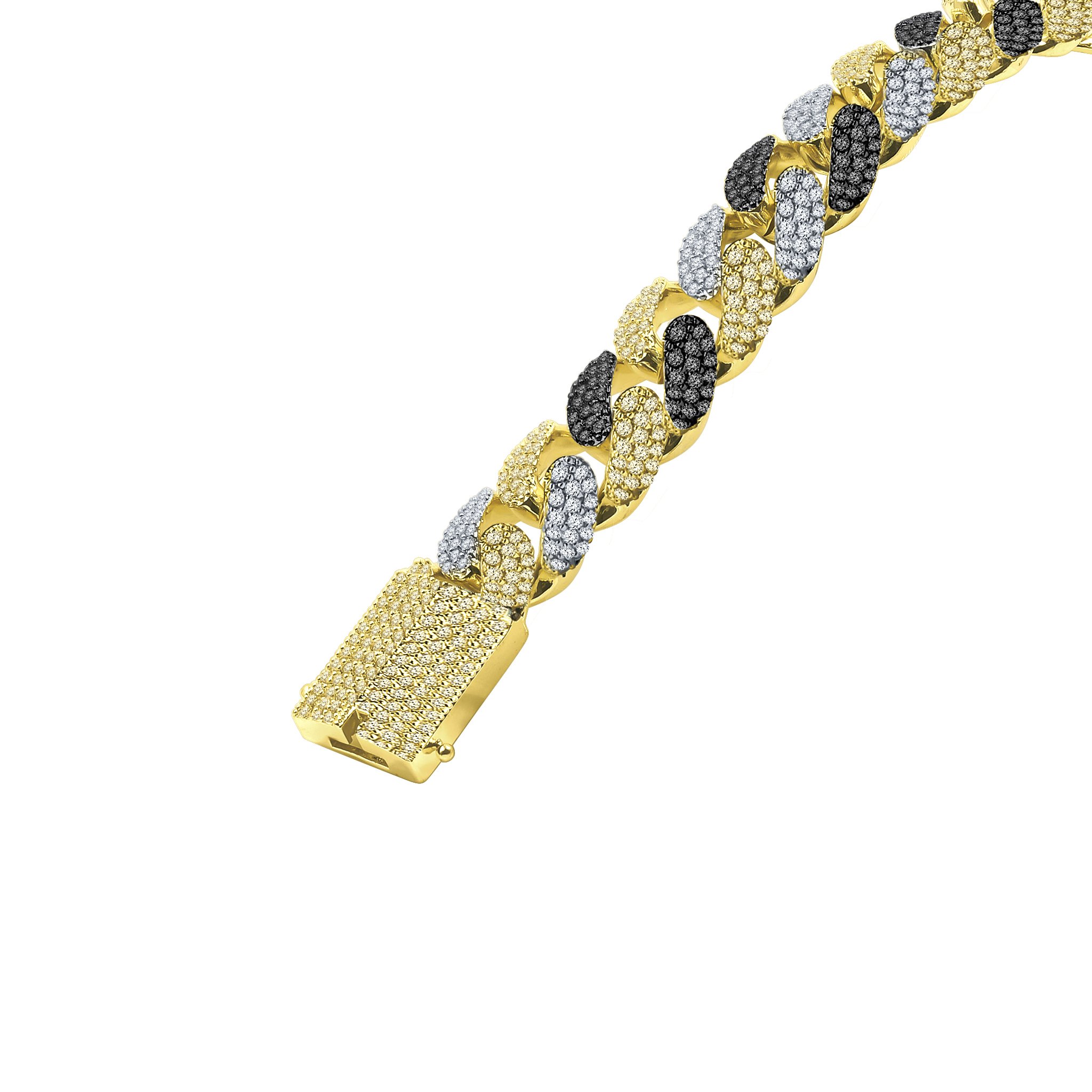 STALLION 18 MM Miami Cuban chain with cubic zirconia, showcasing its luxurious design and craftsmanship.