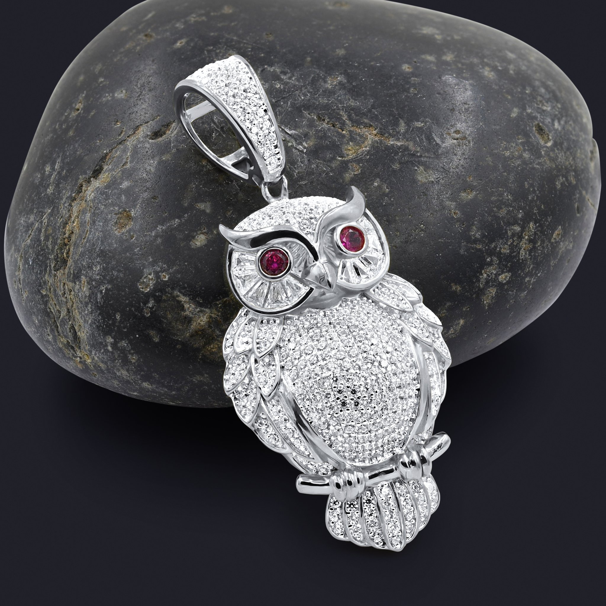 STRIX PENDANT I 9215971 featuring an intricate owl design in 925 sterling silver with sparkling cubic zircon eyes.