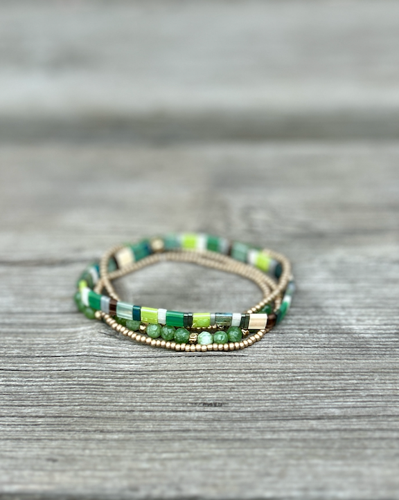 Tila Set Grassy Meadow bracelet featuring vibrant green Miyuki Tila beads and white stretchy design, perfect for bohemian style.