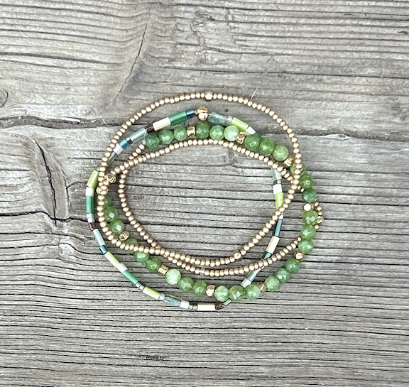 Tila Set Grassy Meadow bracelet featuring vibrant green Miyuki Tila beads and white stretchy design, perfect for bohemian style.