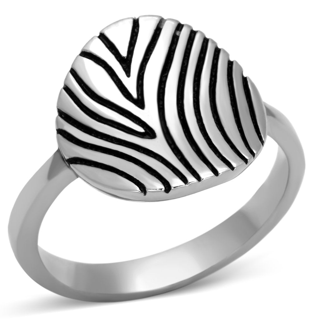 TK1078 High Polished Stainless Steel Ring featuring a jet black epoxy center stone, showcasing a sleek and modern design.