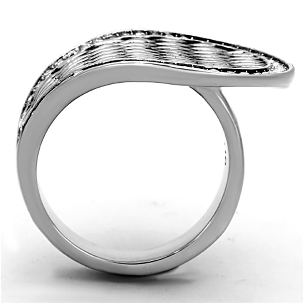 TK1328 High Polished Stainless Steel Ring featuring a clear top grade crystal centerpiece, showcasing a sleek and modern design.