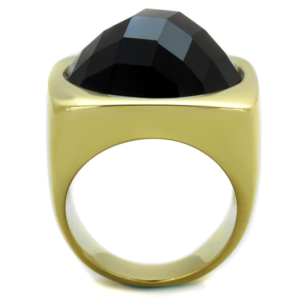 TK1925 IP Gold Stainless Steel Ring featuring a jet synthetic stone, showcasing a luxurious design and elegant finish.