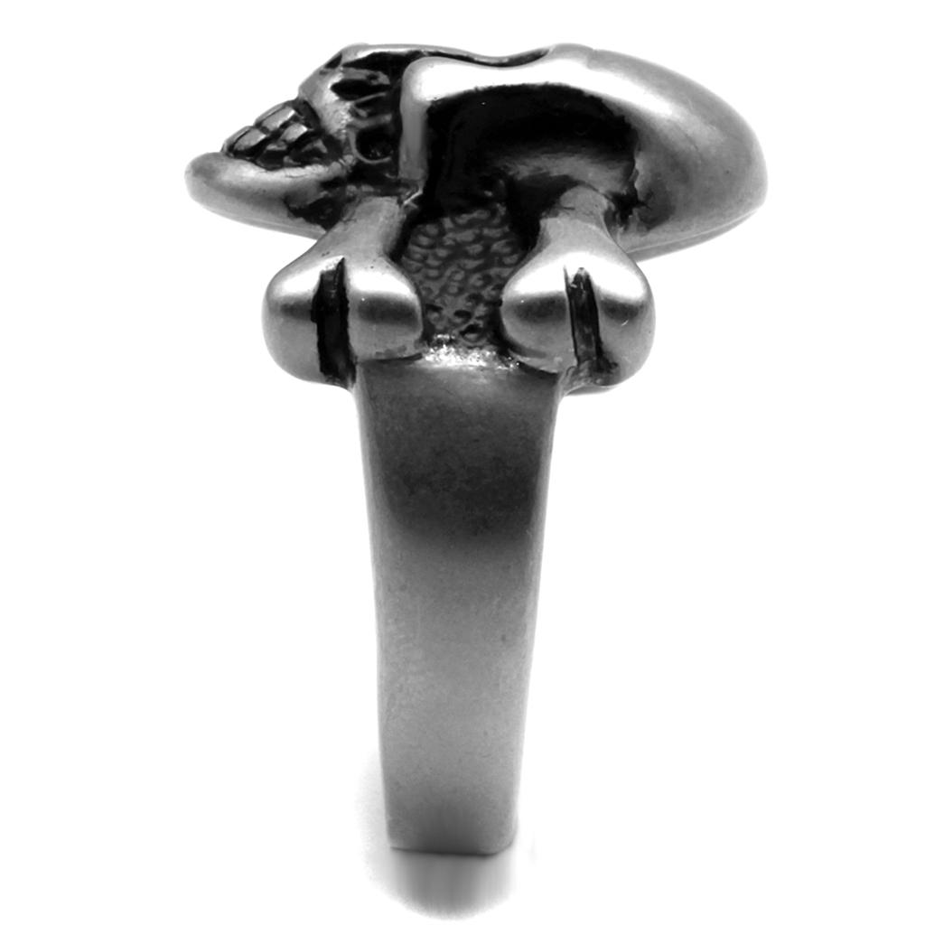 TK2416 Antique Silver Stainless Steel Ring featuring a glossy jet epoxy center stone, showcasing a vintage design.