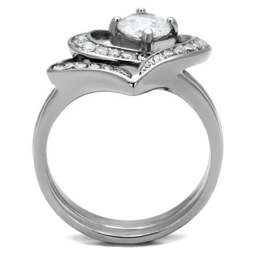 TK2868 High Polished Stainless Steel Ring featuring a clear AAA Grade CZ center stone, showcasing its elegant design and shiny finish.