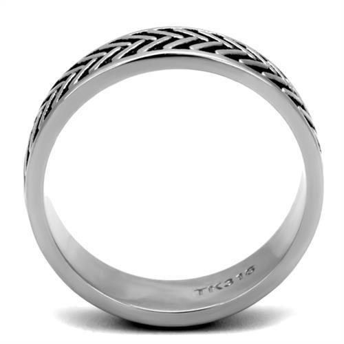 TK2899 High Polished Stainless Steel Ring with a sleek design and no stone, showcasing its shiny finish.