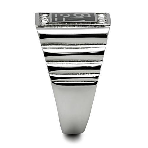 TK329 High Polished Stainless Steel Ring with Clear Top Grade Crystal centerpiece, showcasing a sleek and elegant design.