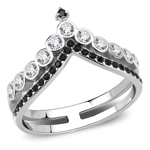 TK3588 No Plating Stainless Steel Ring featuring a clear top grade crystal, showcasing its elegant design and lightweight structure.