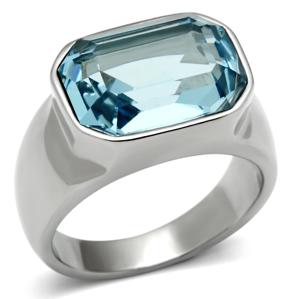 TK527 High Polished Stainless Steel Ring featuring a Sea Blue Top Grade Crystal, showcasing its elegant design and shine.