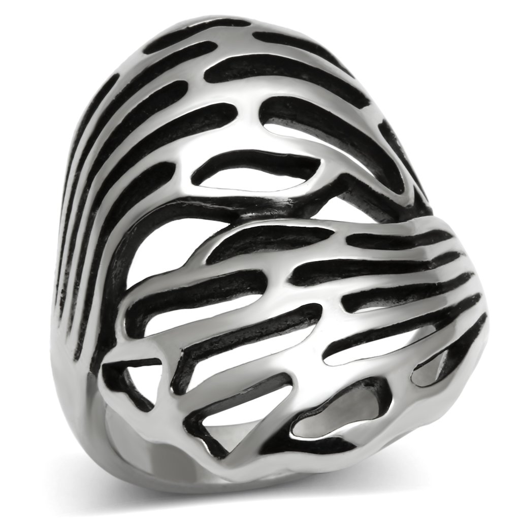 TK636 High Polished Stainless Steel Ring with a sleek, minimalist design and no stone, showcasing its shiny surface.