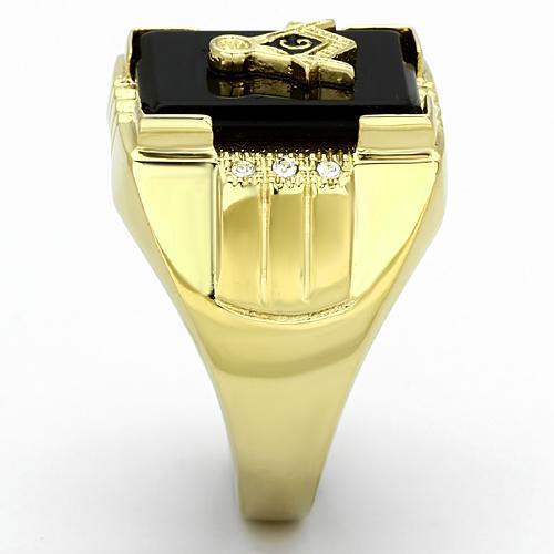 TK795 IP Gold Stainless Steel Ring featuring a jet agate stone, showcasing a luxurious design and durable material.