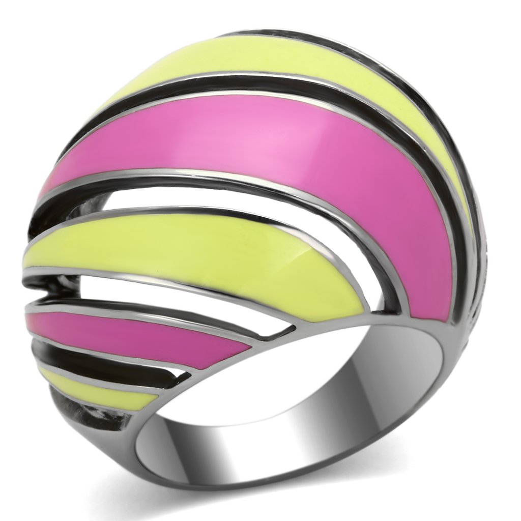 TK803 High Polished Stainless Steel Ring featuring a vibrant multi-color epoxy center stone, showcasing its elegant design.