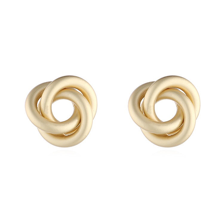 Elegant Twining Rose Stud Earrings made of brass and s925 silver, featuring a delicate rose design, lightweight and perfect for any occasion.