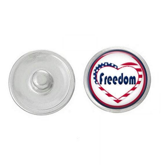 USA Freedom Snap jewelry accessory, hand-pressed, 7/8 inch round, featuring patriotic colors and design, perfect for Fourth of July.