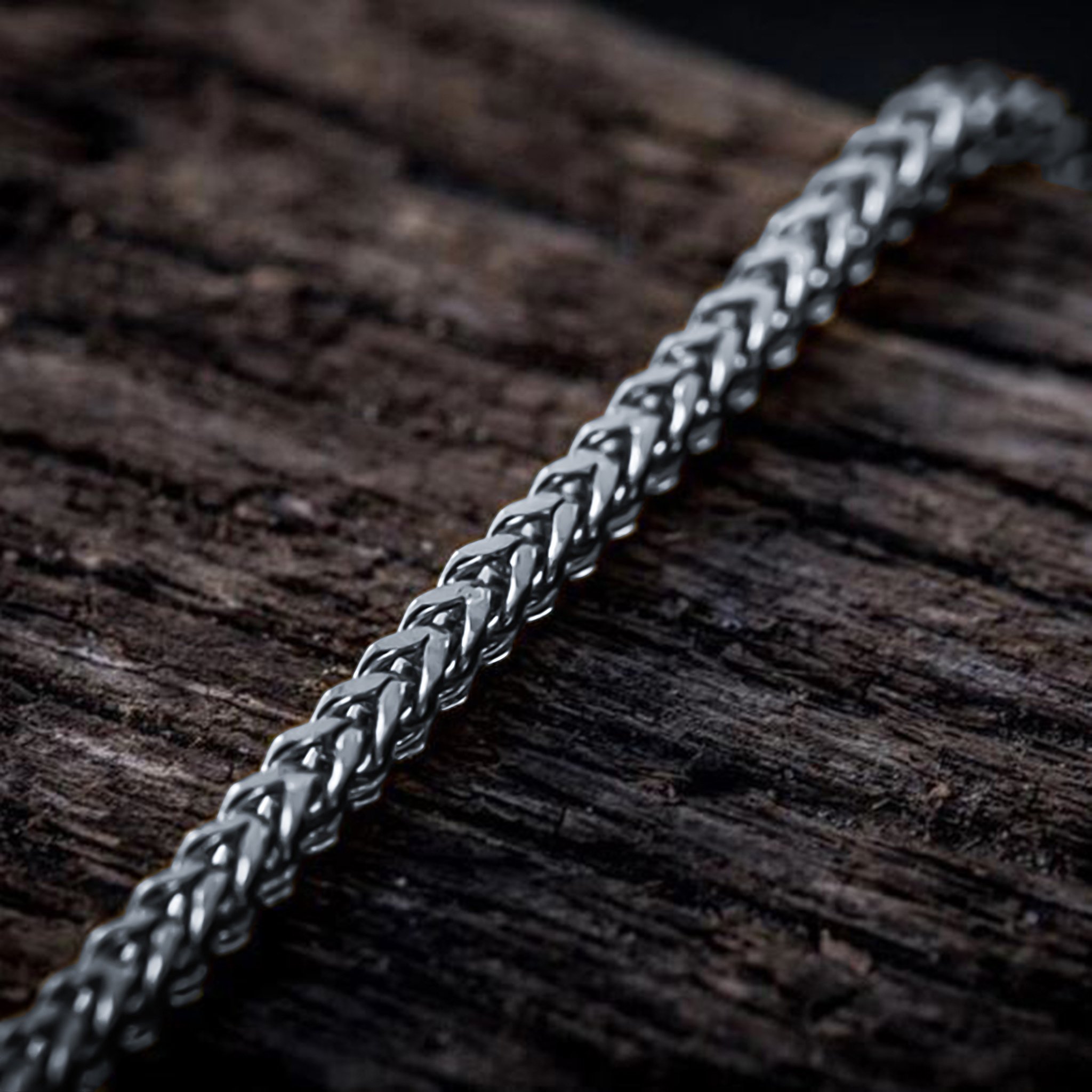 VESSEL 3x3MM Steel Silver Franco chain with high gloss finish, showcasing its solid steel construction and lobster lock closure.