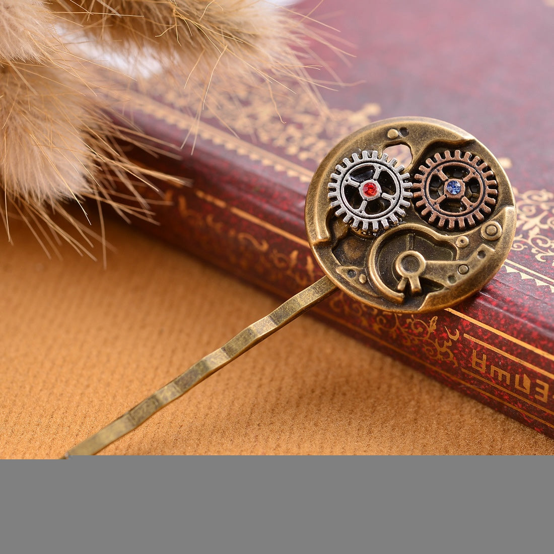 Vintage Clock Movement Hair Clip made of alloy, featuring intricate clock design and secure clasp for stylish hair styling.