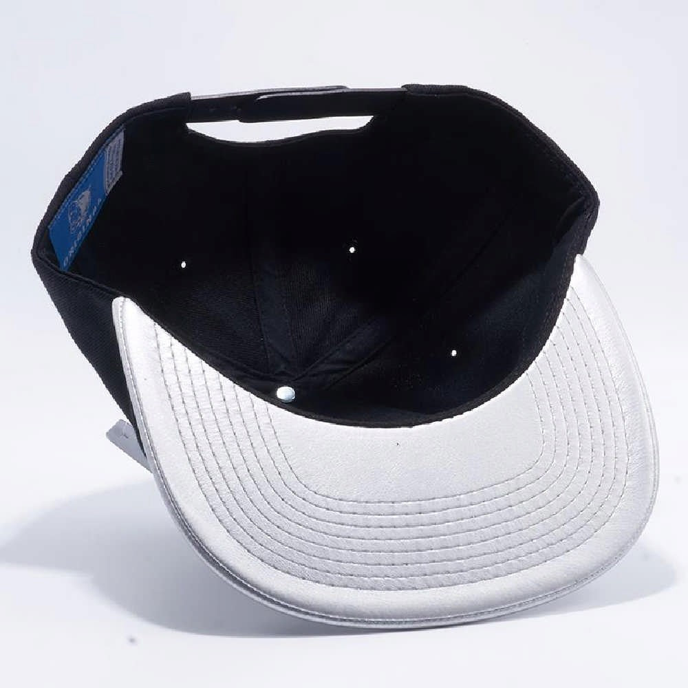 A pack of 6 stylish wool blend leather snapback hats featuring a high profile and flat visor.