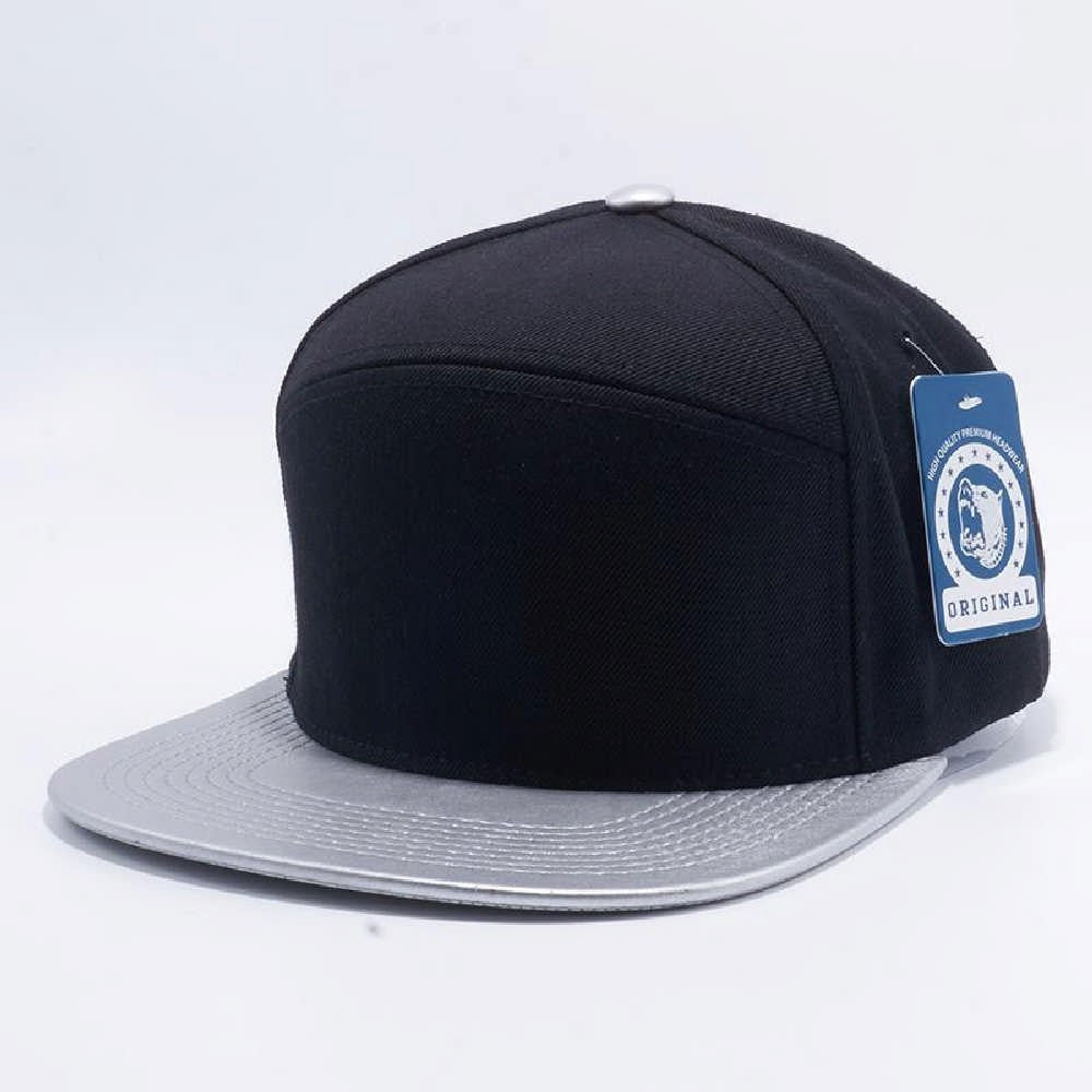 A pack of 6 stylish wool blend leather snapback hats featuring a high profile and flat visor.