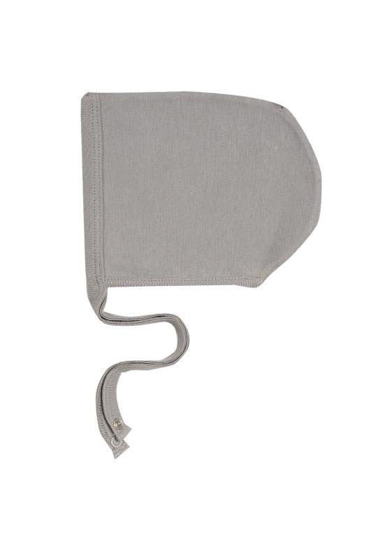 Gray baby bonnet made from 100% organic cotton, designed for both boys and girls, featuring snaps for easy attachment to Smart Baby Clothes™.