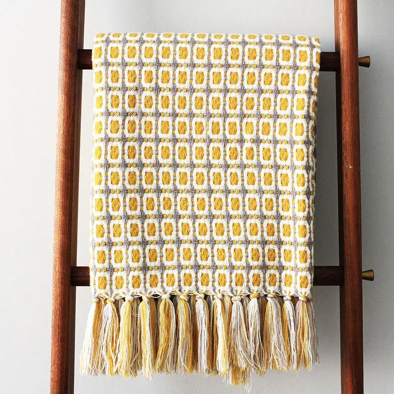 Pastoral Style Yellow Knitted Woolen Blanket featuring a Houndstooth pattern, handwoven with imitation cashmere for luxurious comfort.