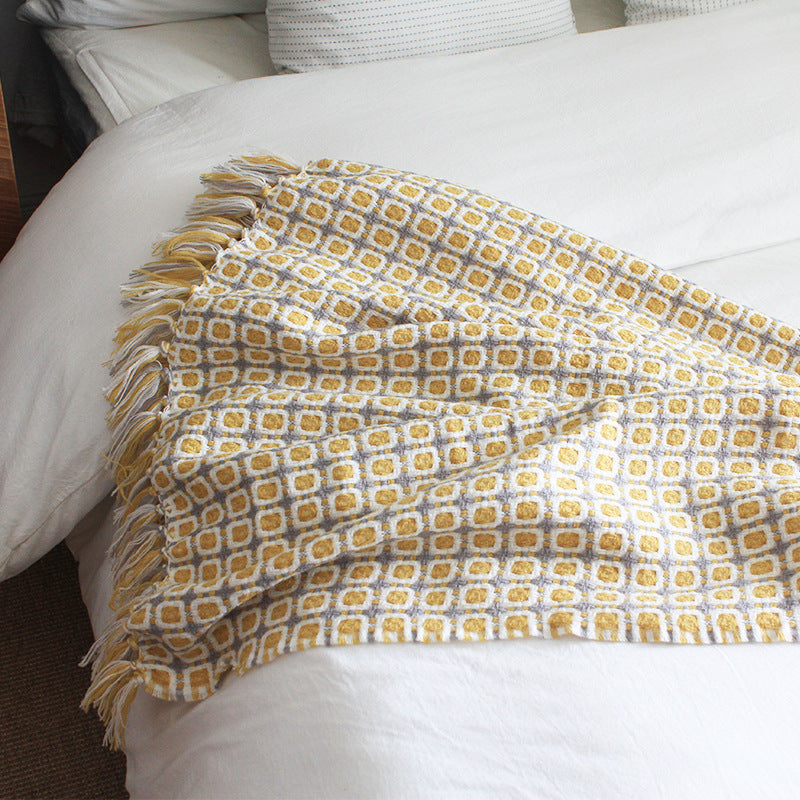 Pastoral Style Yellow Knitted Woolen Blanket featuring a Houndstooth pattern, handwoven with imitation cashmere for luxurious comfort.