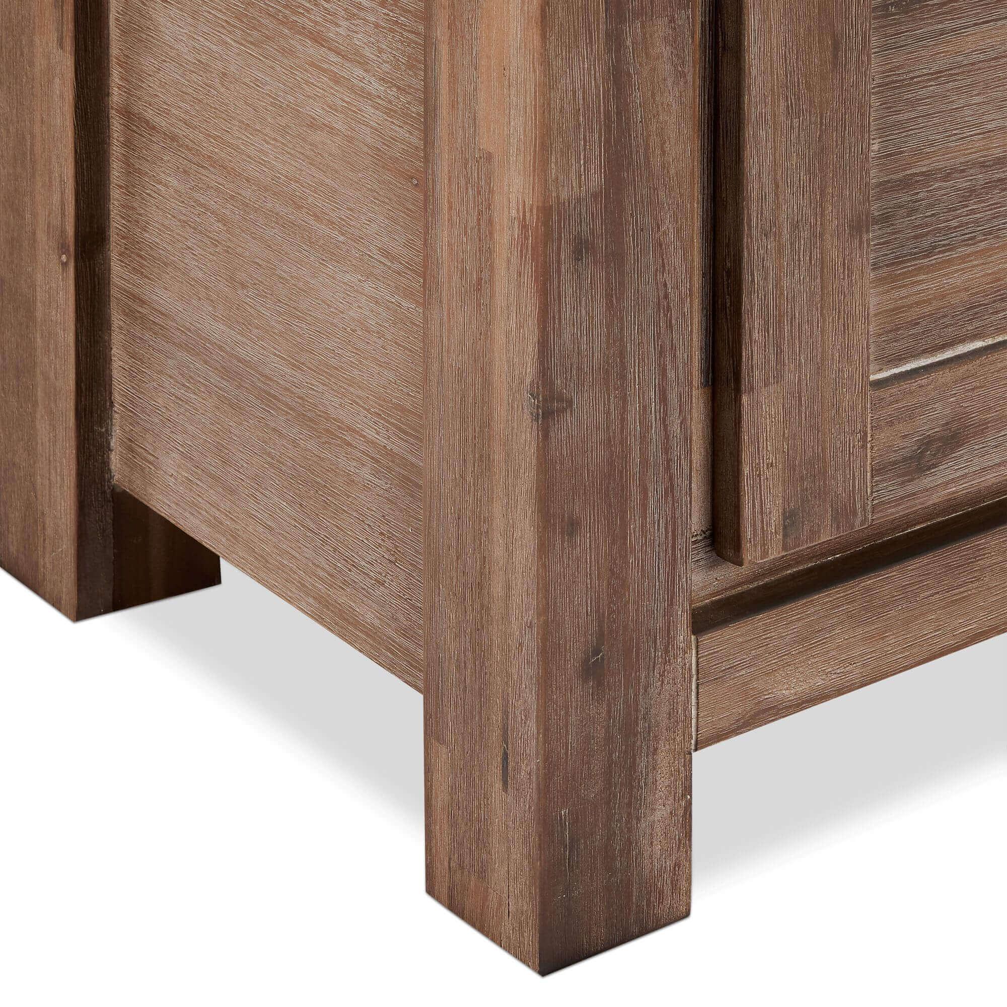 Highboard Alaska made of solid acacia wood with glass front, showcasing elegant design and natural wood grain.