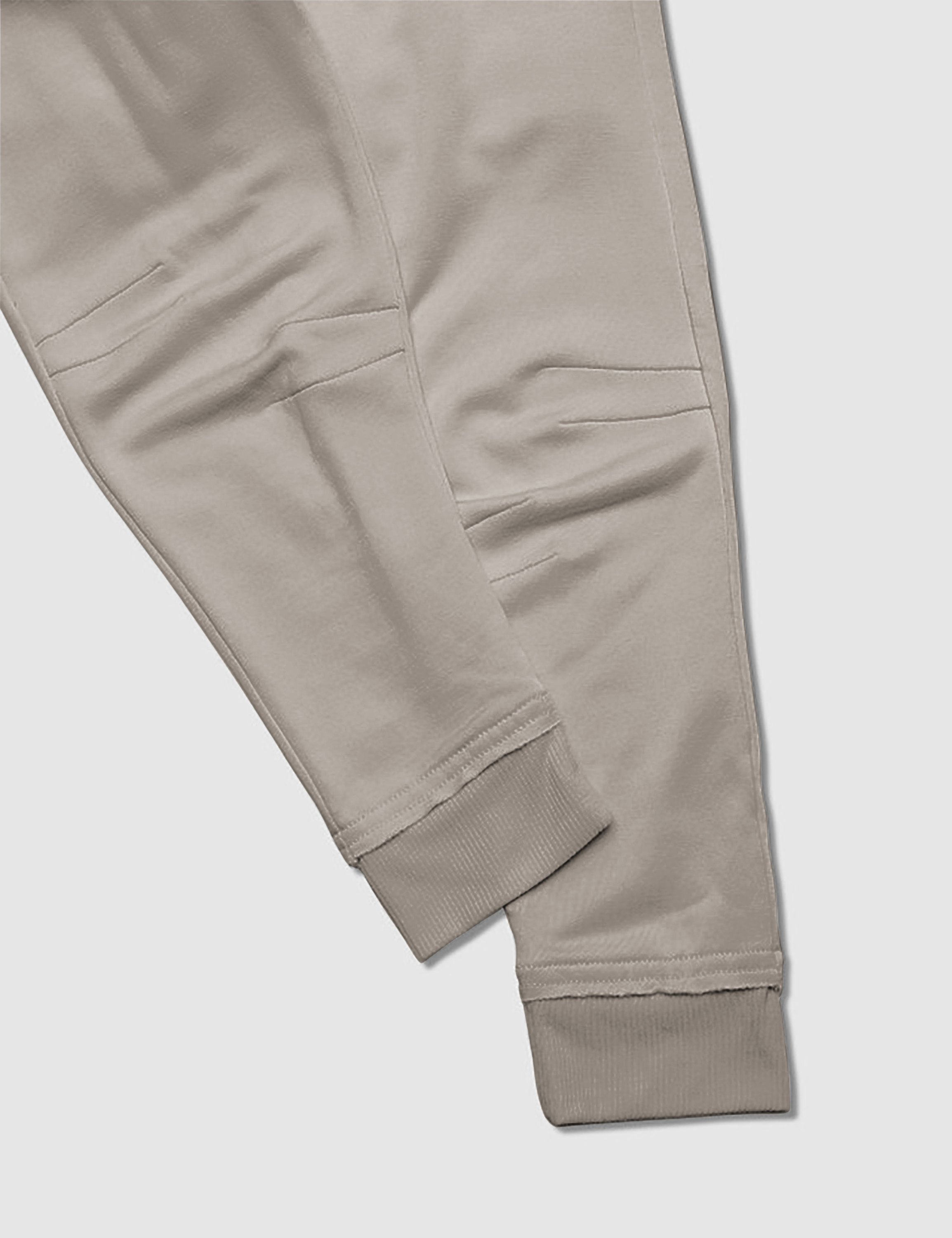 Clay Sweatpants made from recycled bamboo, featuring a soft and comfortable design suitable for modern kids.