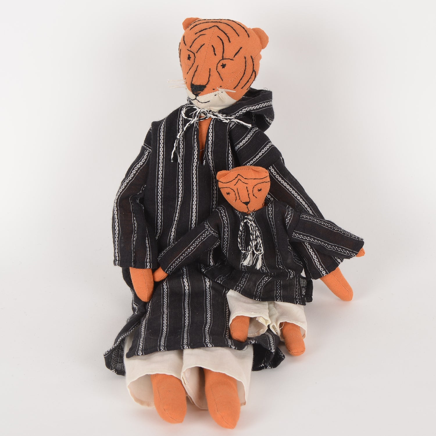 Djour Mom&Mini — The Tiger, handcrafted dolls showcasing intricate details and vibrant colors, symbolizing strength and creativity.