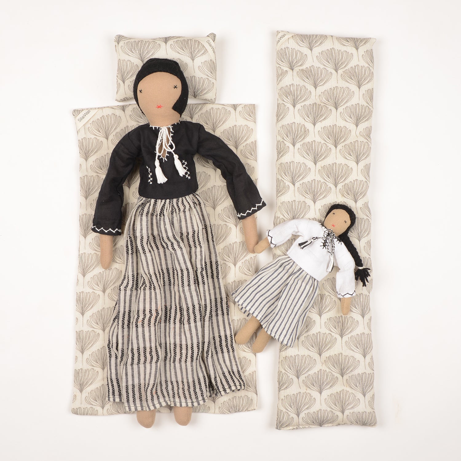 Maya Mom&Mini doll set featuring a beautifully crafted mother doll in a long skirt and blouse, alongside a petite version with a braid, both showcasing Afghan artistry.