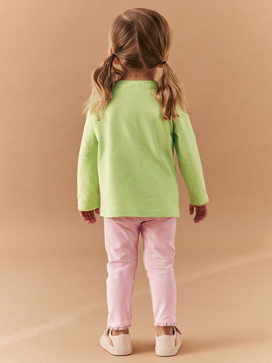 A vibrant green girls' outfit featuring cute rabbit appliqué embroidery, perfect for spring and autumn wear.