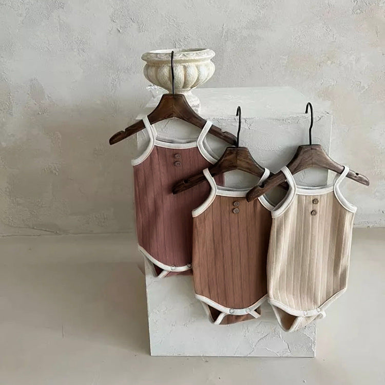 Baby boy and girl solid color sling crotch onesies in apricot, brown, and coffee, perfect for summer wear.