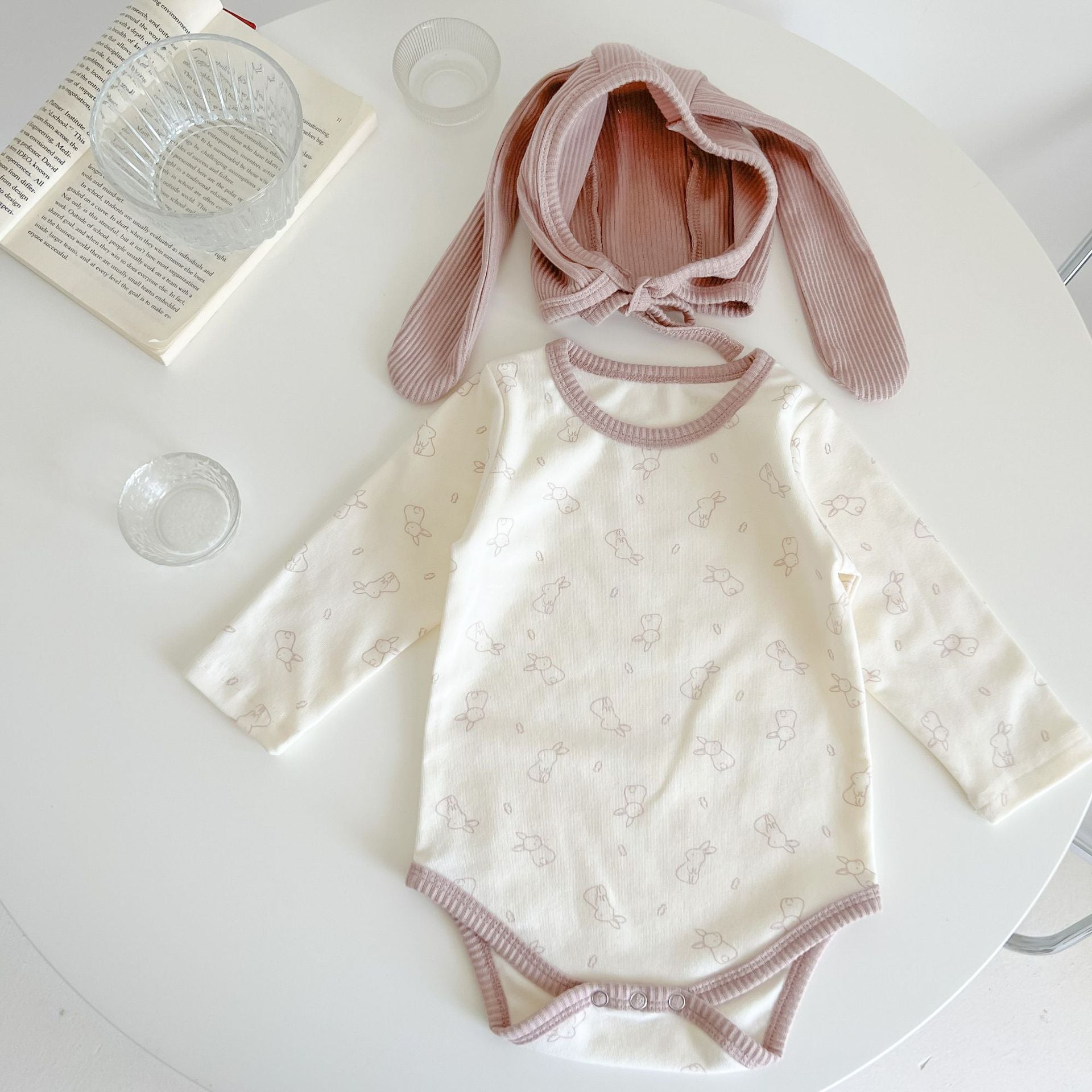 Baby Cute Bunny Graphic Long Sleeves Soft Cotton Bodysuit in pink with matching hat, featuring a playful bunny design.