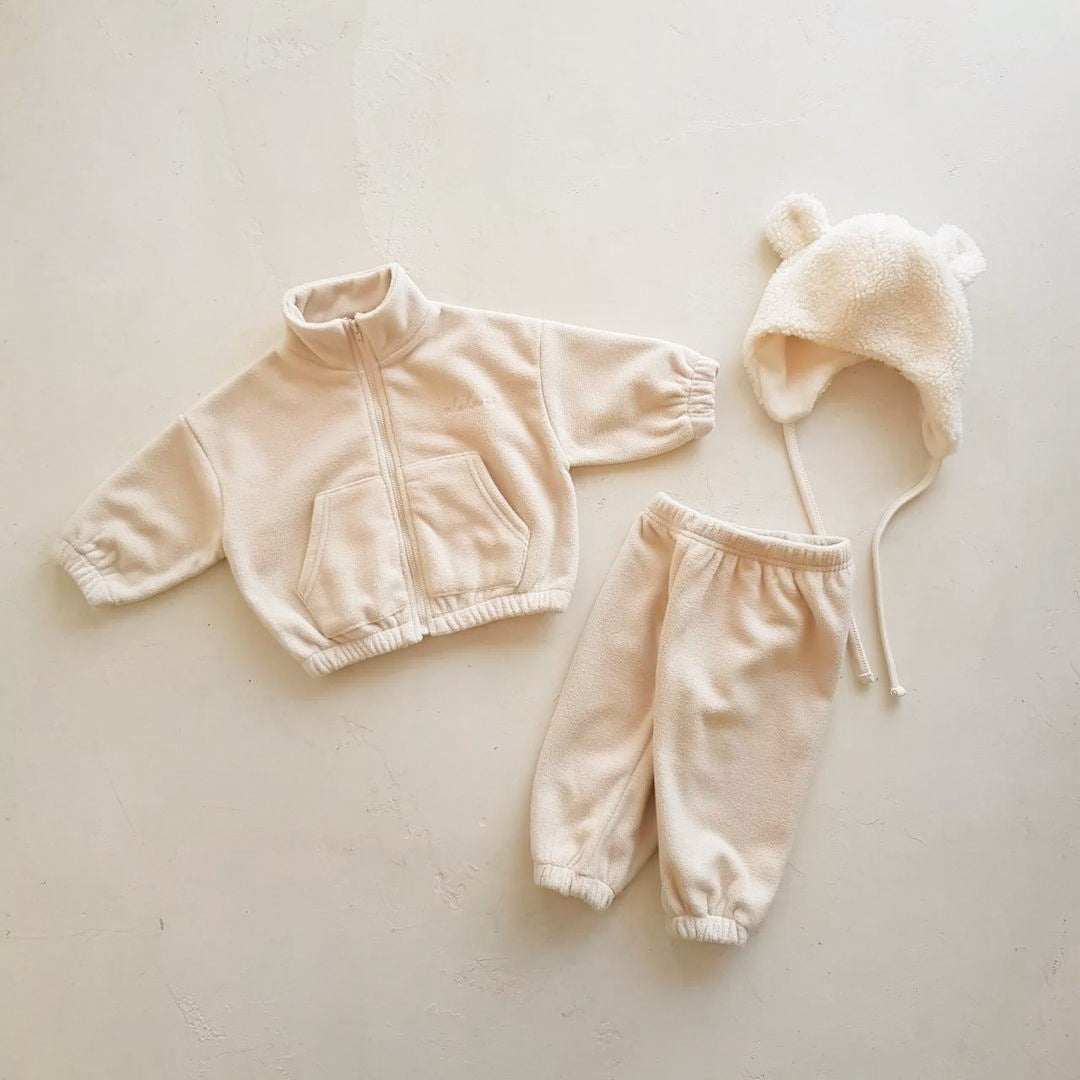 Baby unisex jacquard and solid two-piece set in beige, apricot, and coffee colors, made from soft cotton, suitable for all seasons.