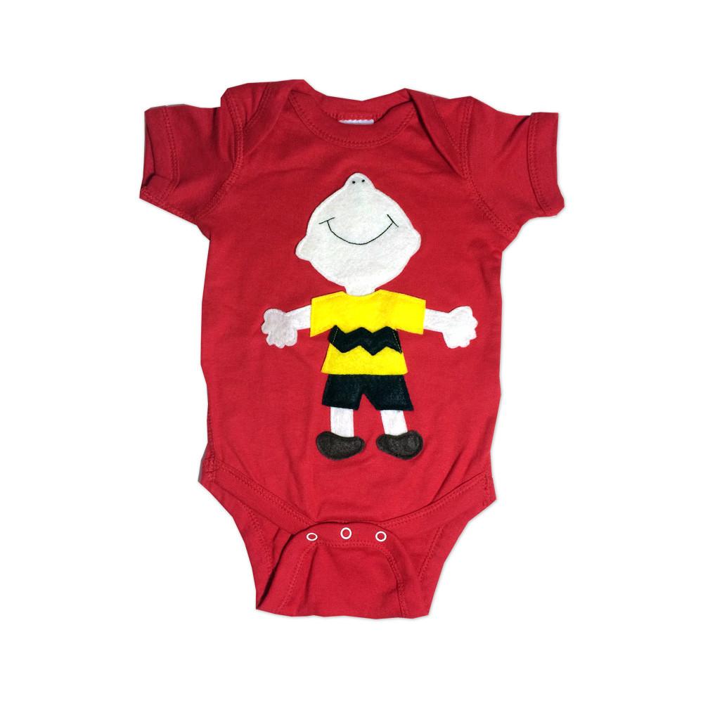 A cozy Big Hug Onesie featuring a playful felt appliqué design, perfect for infants, showcasing warmth and love.