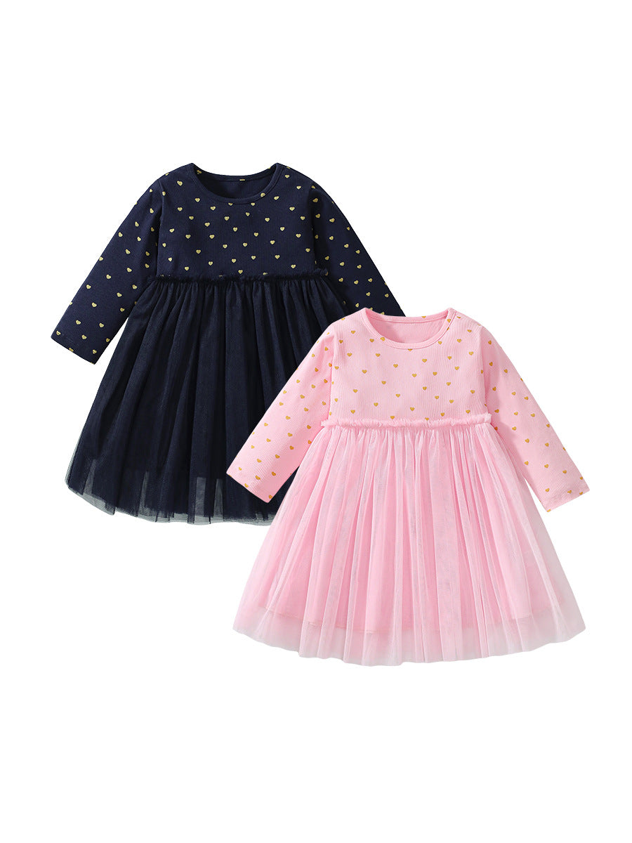 Design Autumn Girls Tiny Heart Print Crew Neck Long Sleeves Tulle in black and pink, showcasing a cute heart pattern and soft cotton fabric.